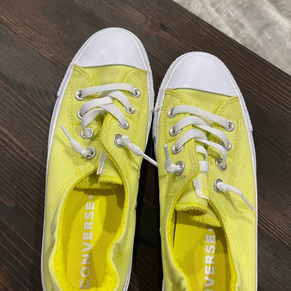 Converse Size 8 Fresh Yellow Shoreline Slip On Sneakers